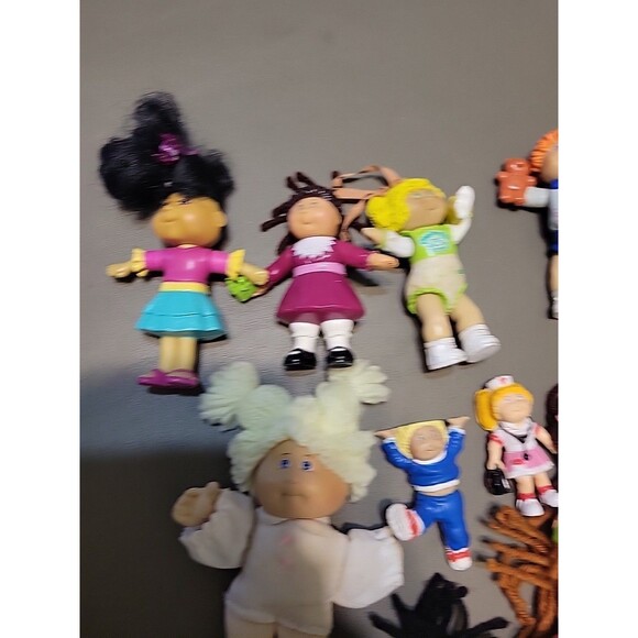 Cabbage Patch Kids Vtg Doll Mini Figures Figurines Mixed Lot PVC McDonalds etc.. - Picture 3 of 8